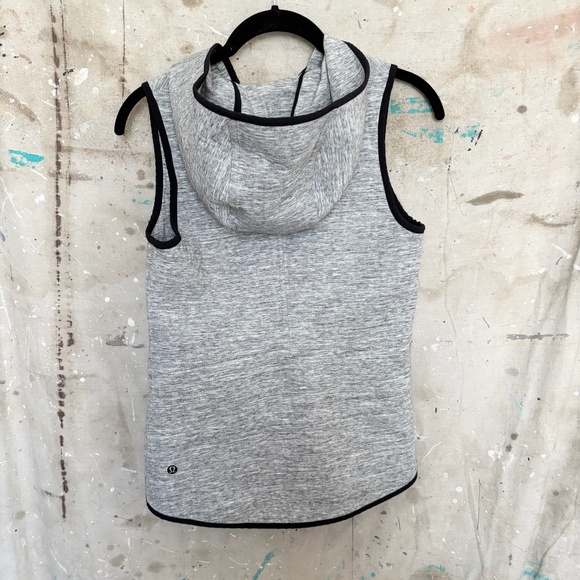 Lululemon Insculpt Vest - Picture 3 of 6